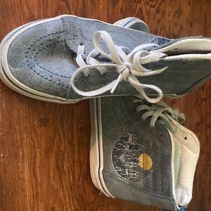 Harry Potter Limited Edition High Top Vans Size Big Kid  2.5